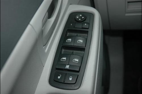 Jeep Liberty 2008 photo 4