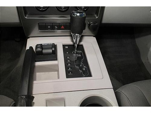 Jeep Liberty 2008 photo 1