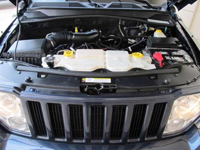 Jeep Liberty 2008 photo 3