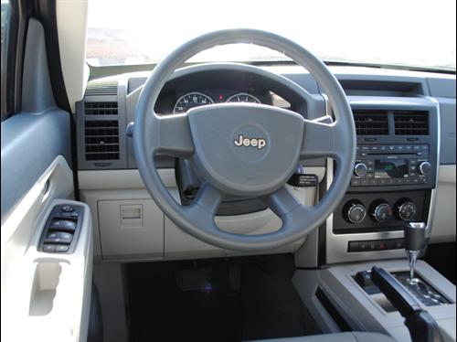 Jeep Liberty 2008 photo 1