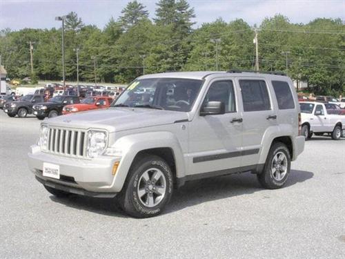 Jeep Liberty 2008 photo 1
