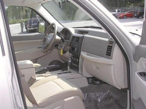 Jeep Liberty 2008 photo 3