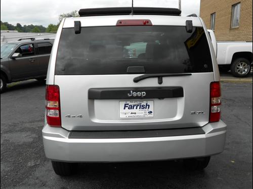 Jeep Liberty 2008 photo 1