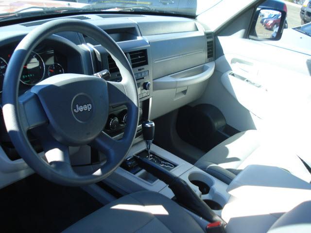 Jeep Liberty 2008 photo 1