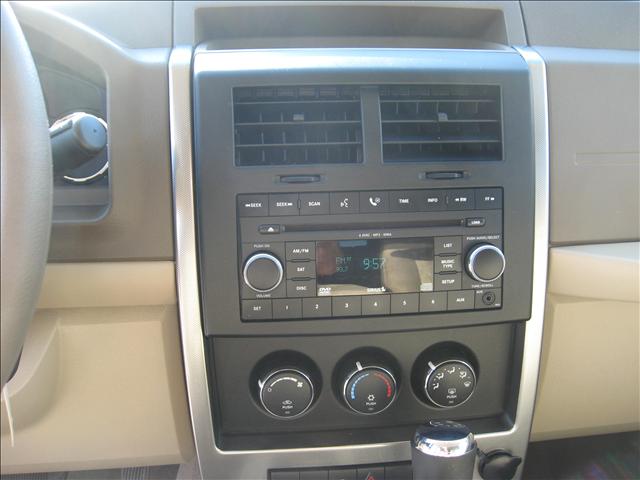 Jeep Liberty 2008 photo 1