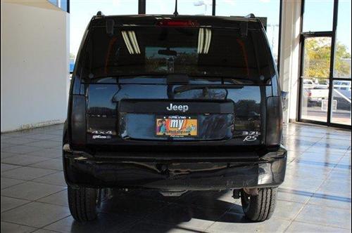 Jeep Liberty 2008 photo 2