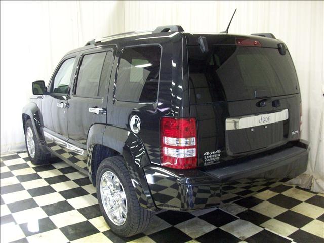 Jeep Liberty 2008 photo 3