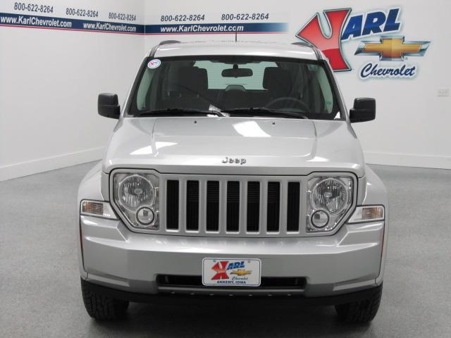 Jeep Liberty 2008 photo 3