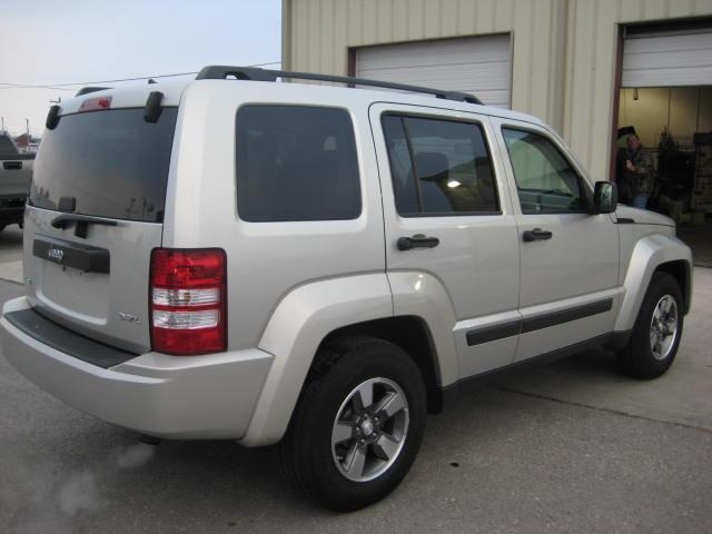 Jeep Liberty 2008 photo 3