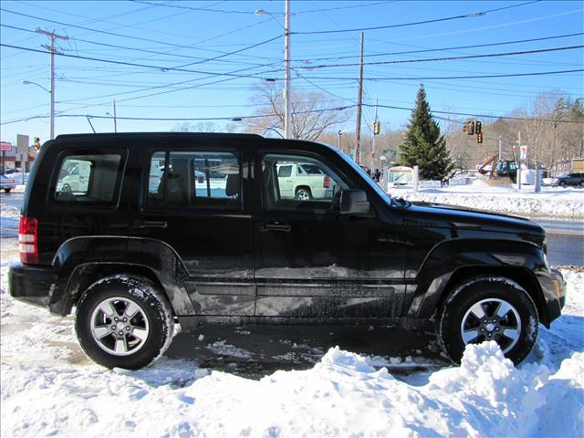 Jeep Liberty 2008 photo 3