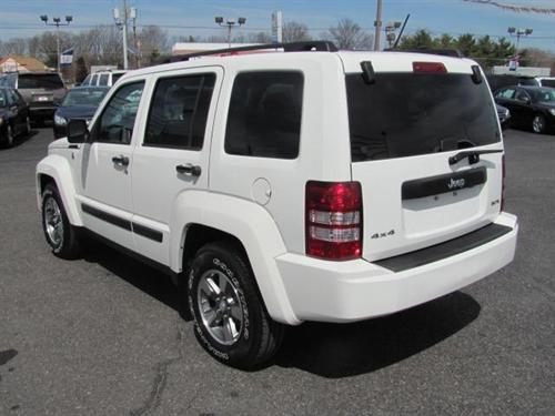 Jeep Liberty 2008 photo 1