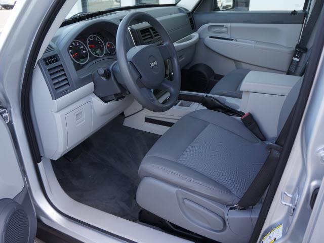 Jeep Liberty 2008 photo 1