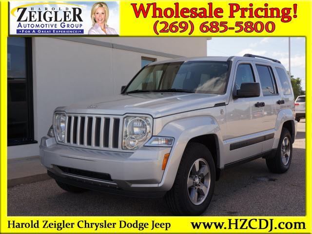 Jeep Liberty 2008 photo 3