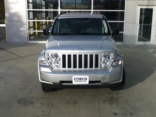 Jeep Liberty 2008 photo 4