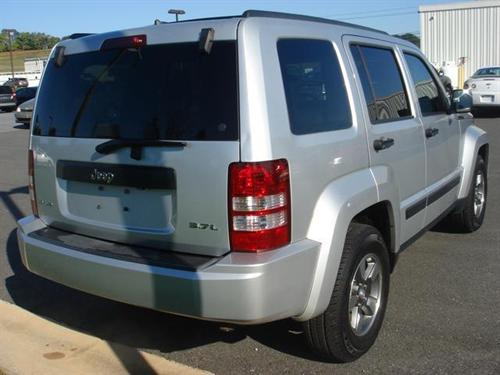 Jeep Liberty 2008 photo 1