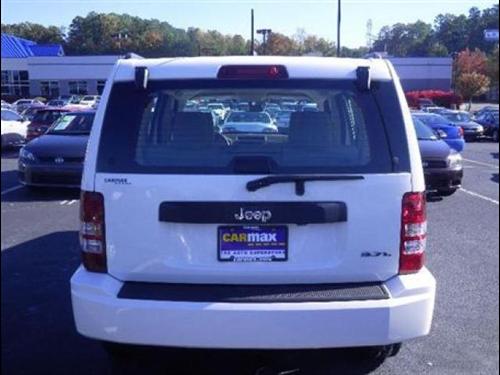 Jeep Liberty 2008 photo 3