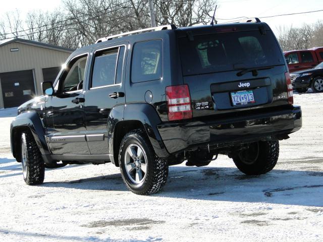 Jeep Liberty 2008 photo 1