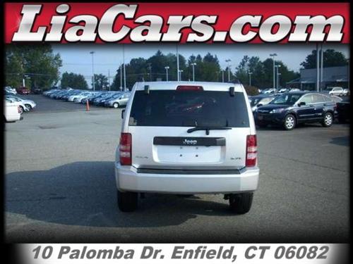 Jeep Liberty 2008 photo 2