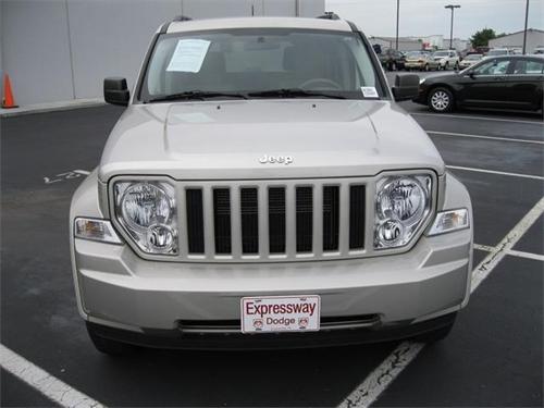 Jeep Liberty 2008 photo 1