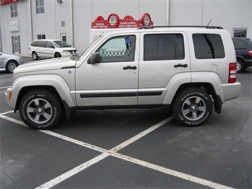Jeep Liberty 2008 photo 5