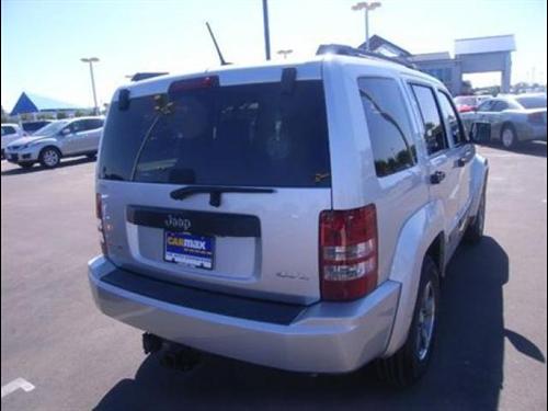 Jeep Liberty 2008 photo 4