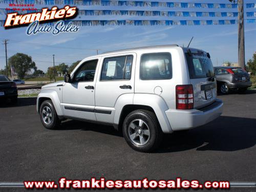 Jeep Liberty 2008 photo 3