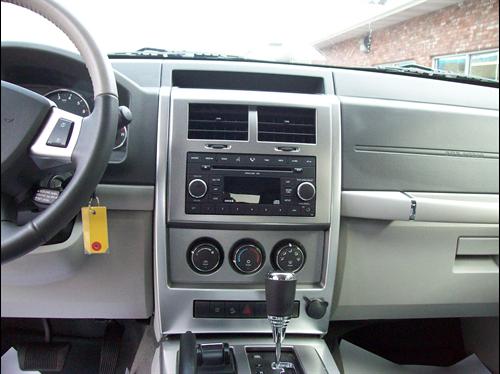 Jeep Liberty 2008 photo 3