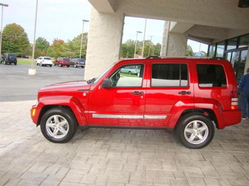Jeep Liberty 2008 photo 4