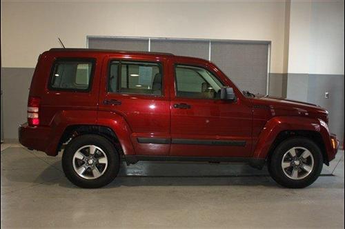 Jeep Liberty 2008 photo 1