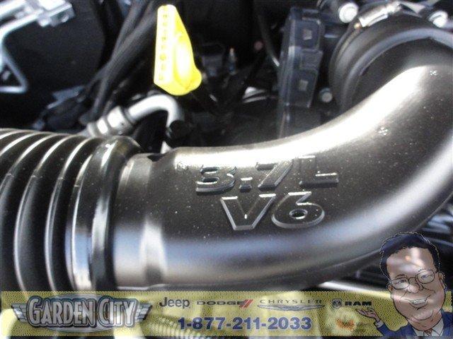 Jeep Liberty 2008 photo 2