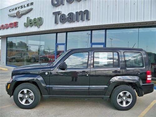 Jeep Liberty 2008 photo 2