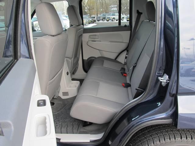 Jeep Liberty 2008 photo 1
