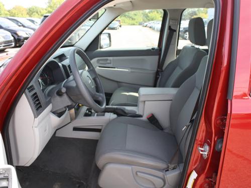 Jeep Liberty 2008 photo 2