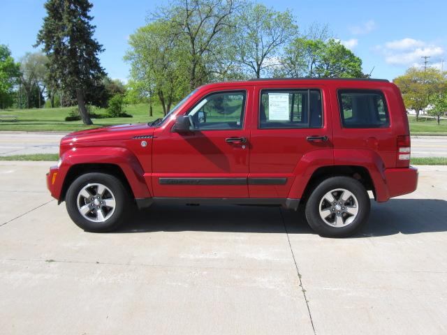 Jeep Liberty 2008 photo 1