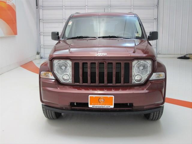 Jeep Liberty 2008 photo 4
