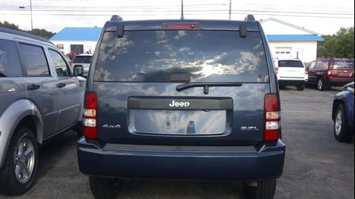 Jeep Liberty 2008 photo 2