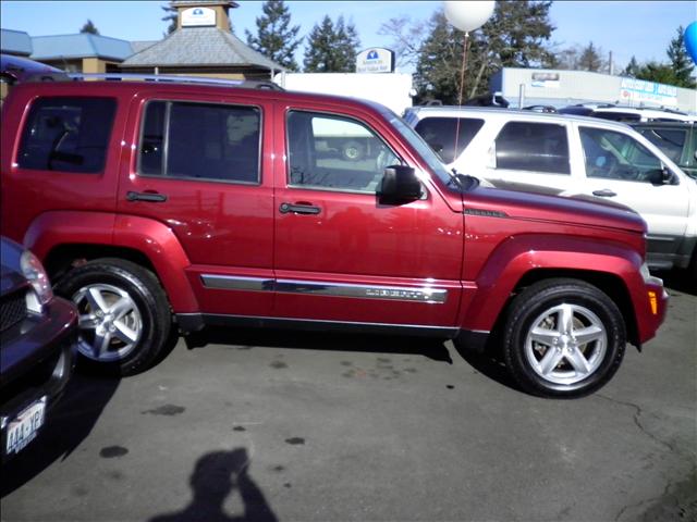 Jeep Liberty 2008 photo 2