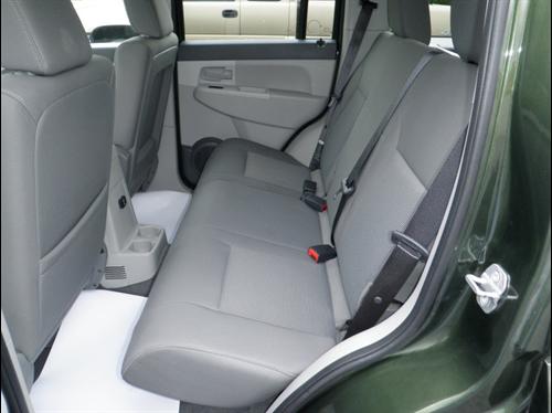 Jeep Liberty 2008 photo 3