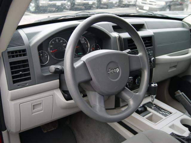 Jeep Liberty 2008 photo 1