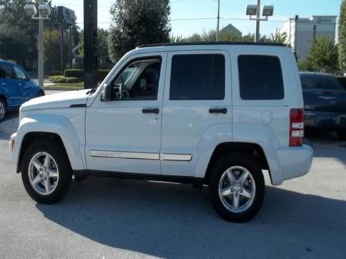 Jeep Liberty 2008 photo 3