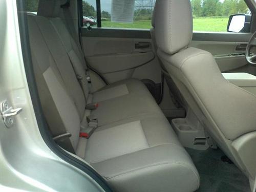 Jeep Liberty 2008 photo 4