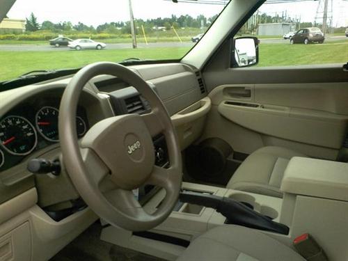 Jeep Liberty 2008 photo 5
