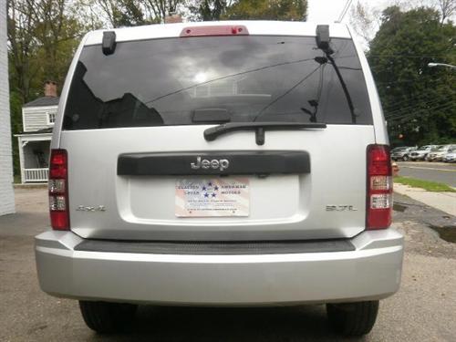 Jeep Liberty 2008 photo 2