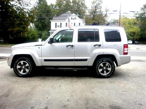 Jeep Liberty 2008 photo 3