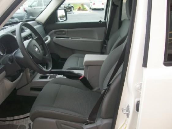 Jeep Liberty 2008 photo 3