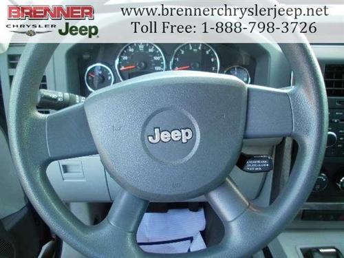 Jeep Liberty 2008 photo 1
