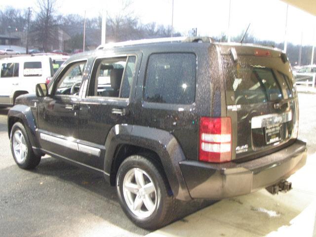 Jeep Liberty 2008 photo 1