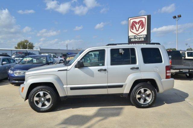 Jeep Liberty 2008 photo 1