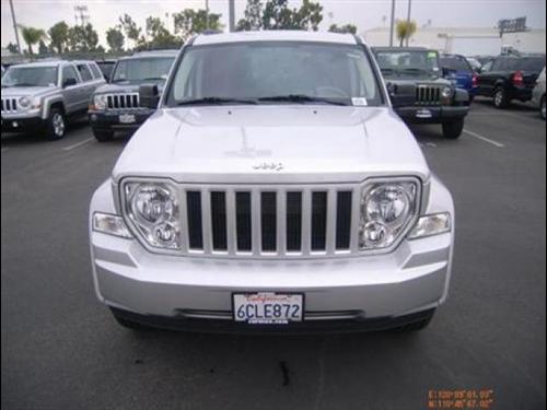 Jeep Liberty 2008 photo 1