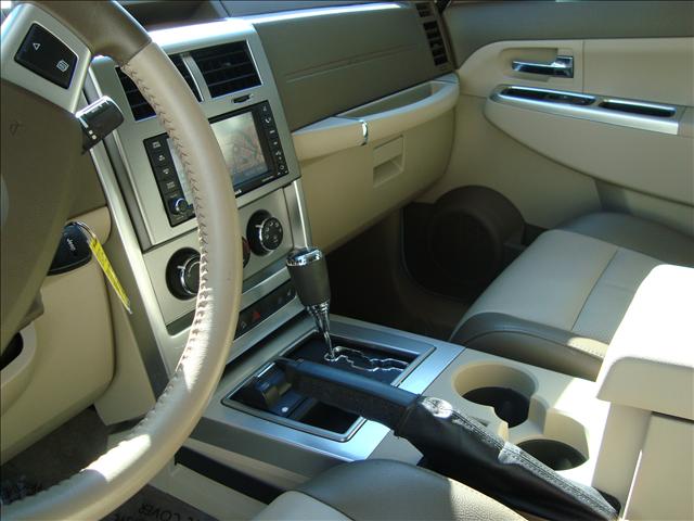 Jeep Liberty 2008 photo 2